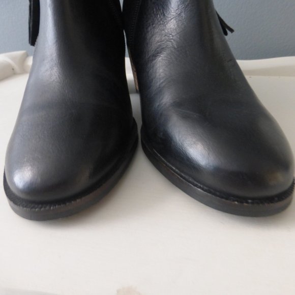 Crevo Autumn Black Ankle Boots Tan Heel - Picture 11 of 12